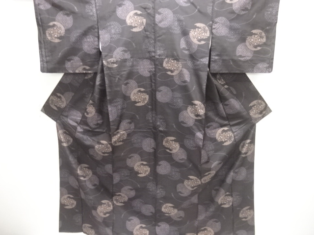 鏡裏に霞模様織り出し西陣伝承紬着物